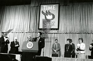 Image description is not available for 1984.214